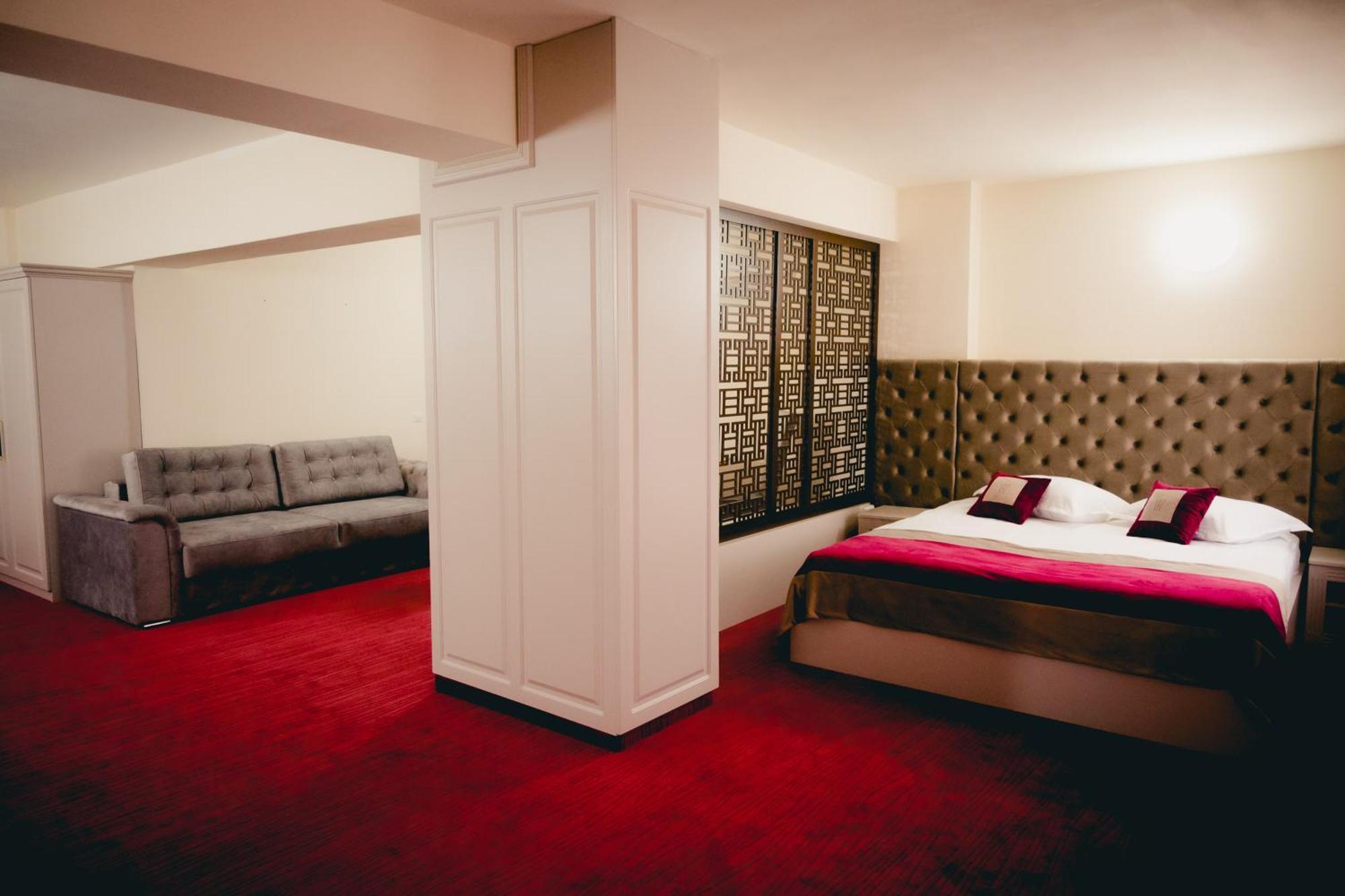 Hotel Valahia Targoviste Esterno foto