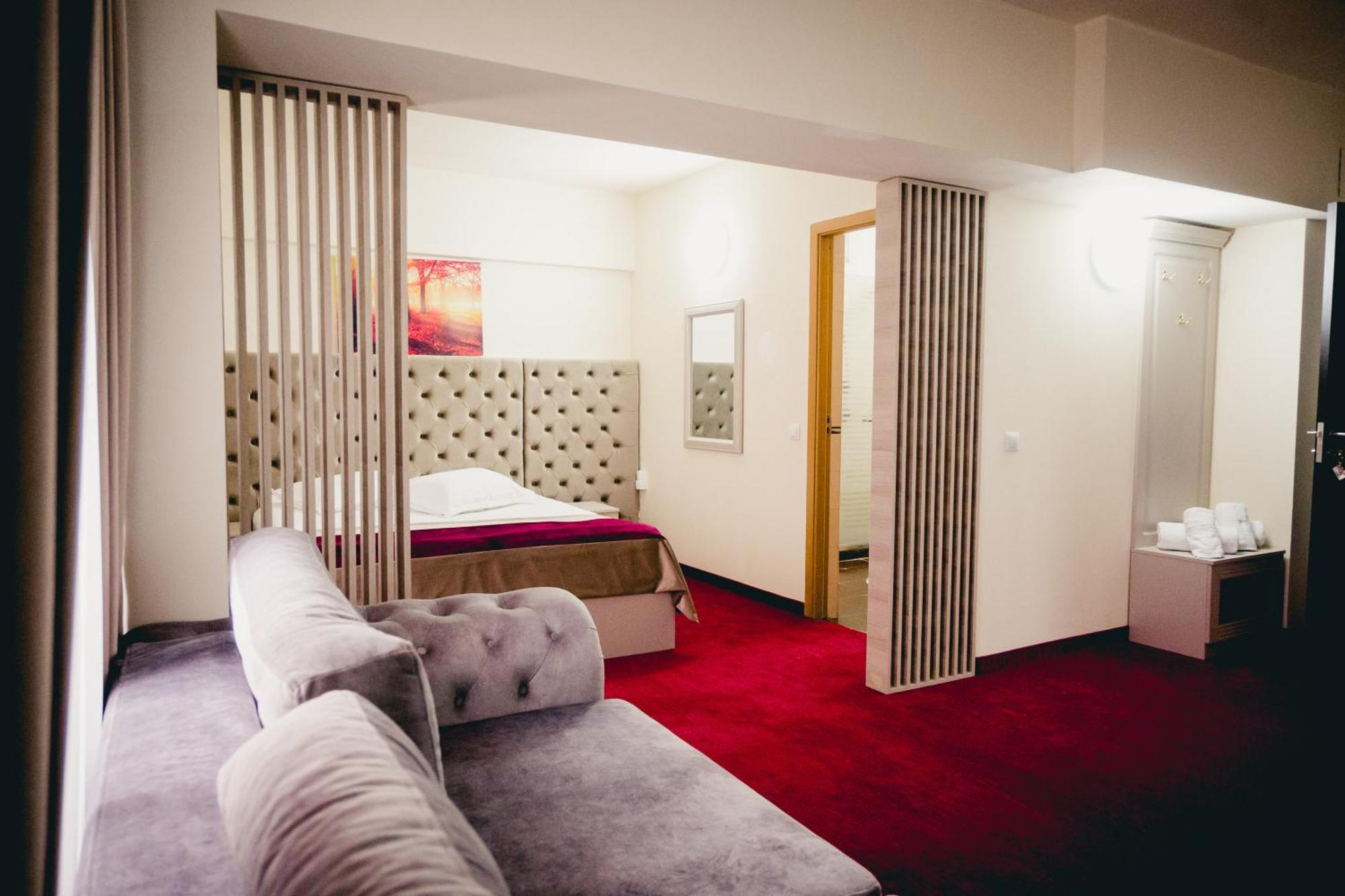Hotel Valahia Targoviste Esterno foto