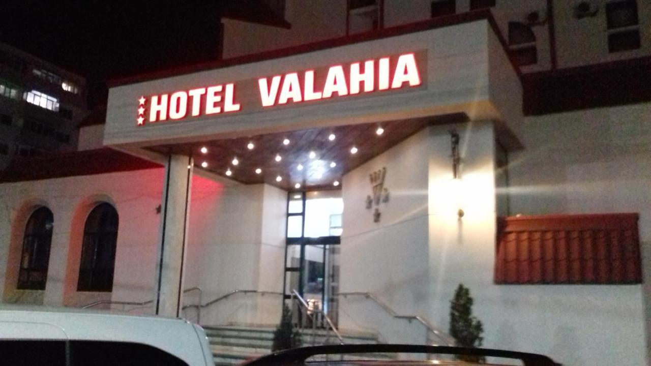 Hotel Valahia Targoviste Esterno foto