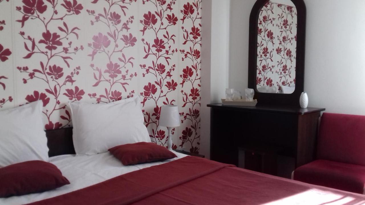 Hotel Valahia Targoviste Esterno foto
